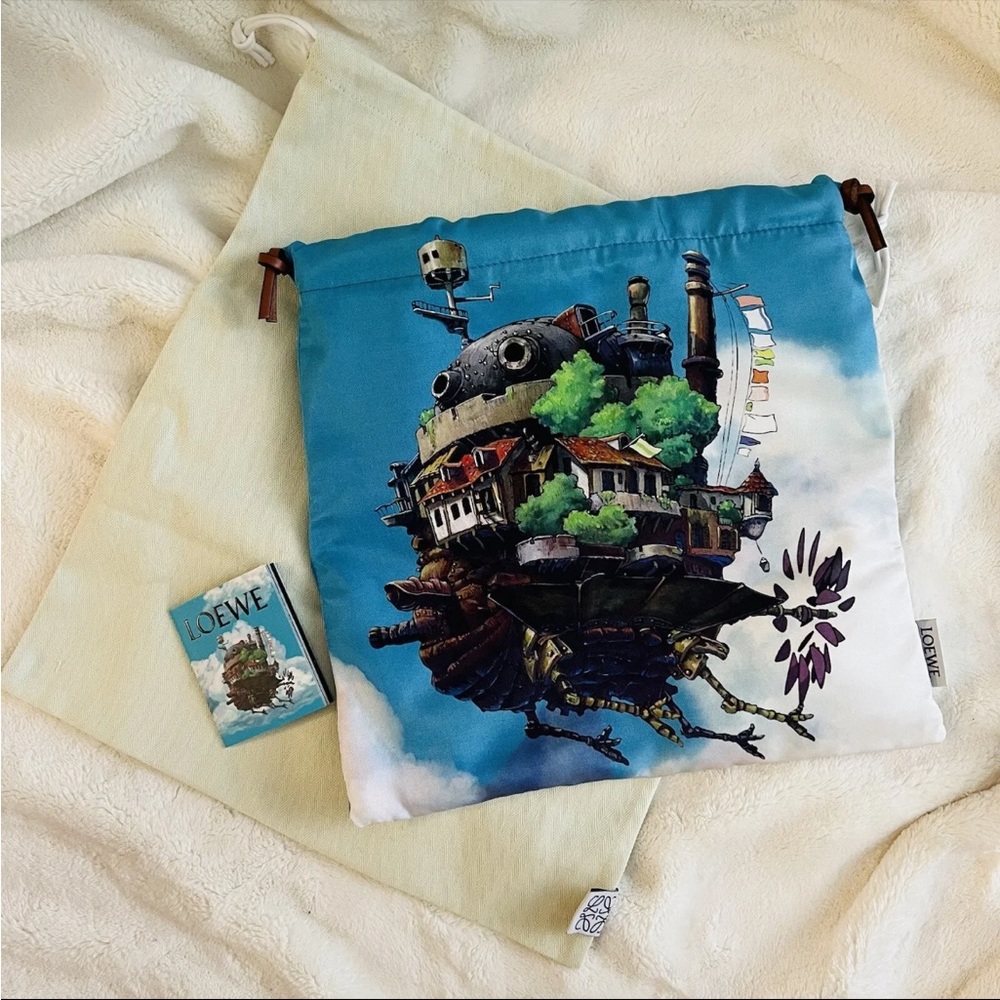 LOEWE X Studio Ghibli Howl's Moving Castle Moving Castle Drawstring Pouch